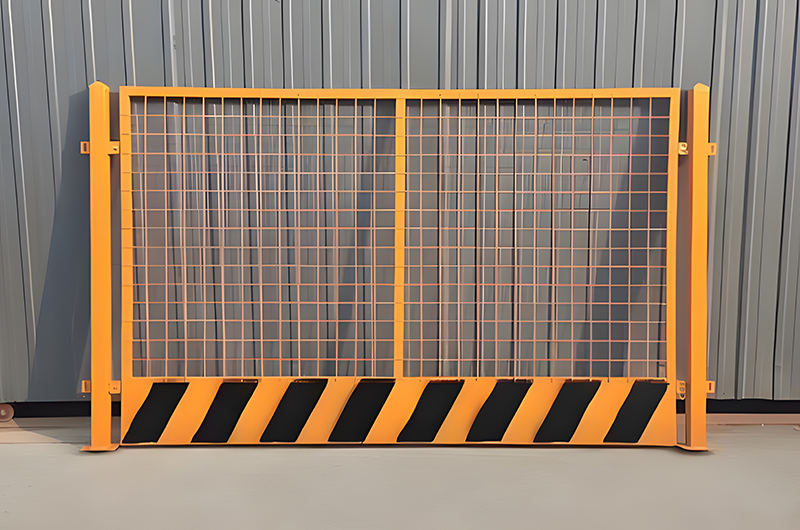 Warehouse Safety Isolation Fence